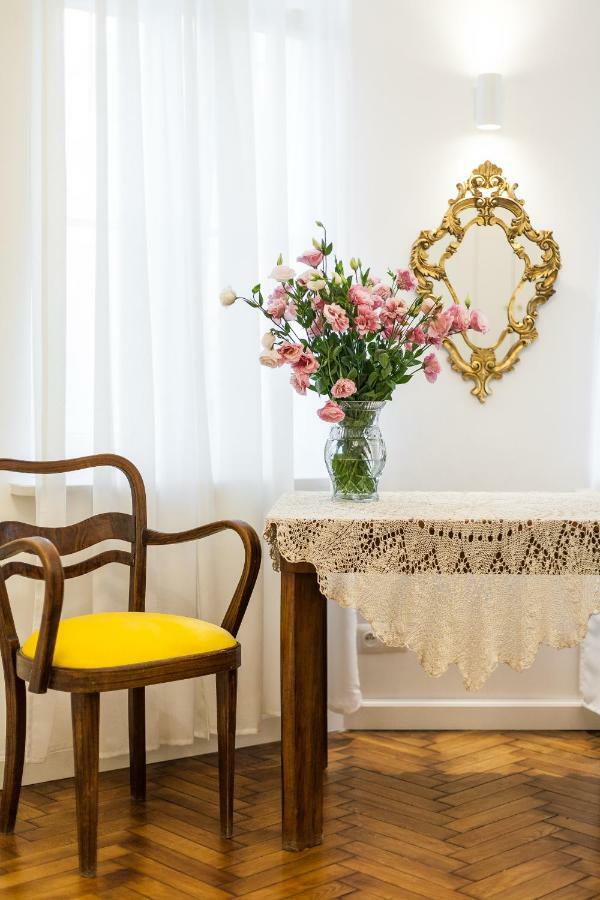 Luxury Apartment Pod Zyrandolem 크라쿠프 외부 사진
